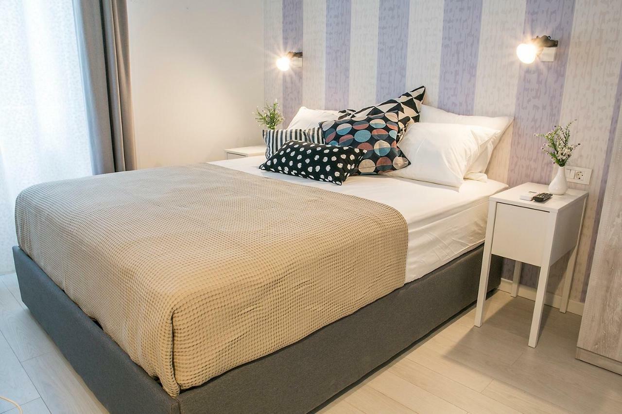 Rooms Nela Спліт Екстер'єр фото